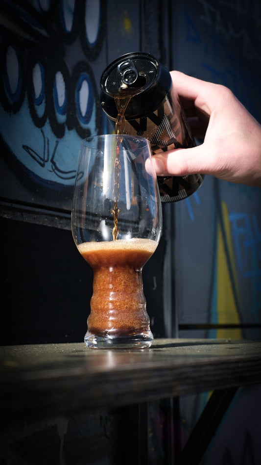 💥NUEVA ED. LIMITADA💥 WEE BARREL AGED OLOROSO | SCOTCH STRONG ALE | PACK CERVEZA 44cl - REFU FÁBRICA ALTERNATIVA